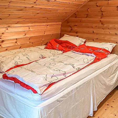 4 Bedroom Awesome In