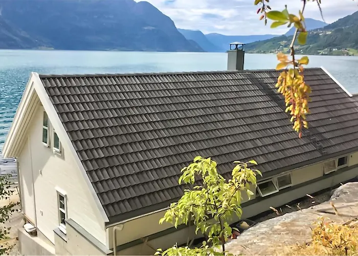 4 Bedroom Awesome In